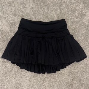Gold Hinge Black Pleated Skirt